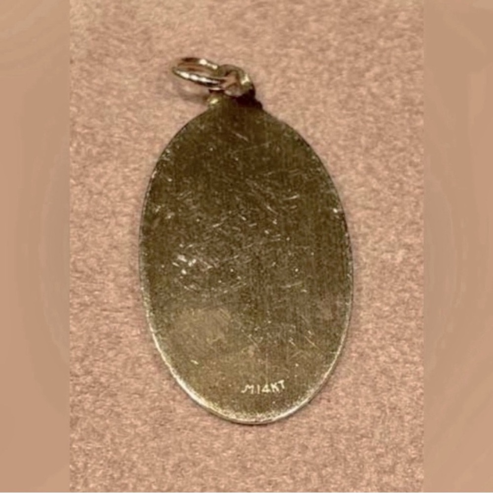 14k Gold Saint Christopher Pendant - Picture 2 of 4